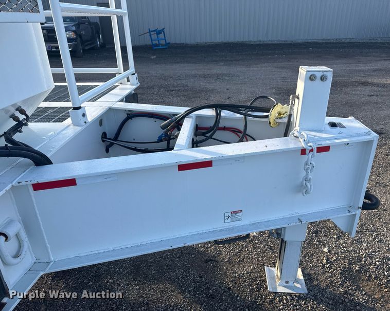 image for item EG2380 2016 Kalyn Siebert puller tensioner trailer