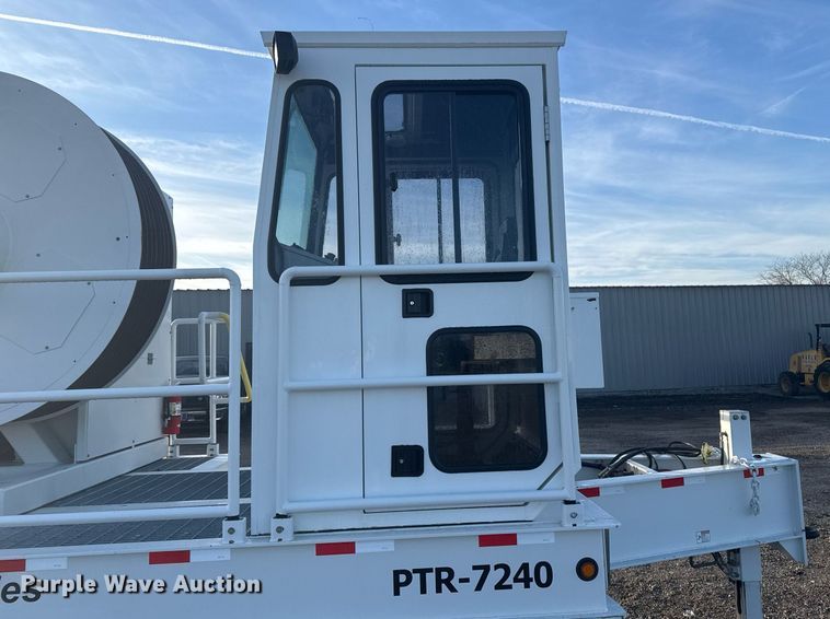image for item EG2380 2016 Kalyn Siebert puller tensioner trailer