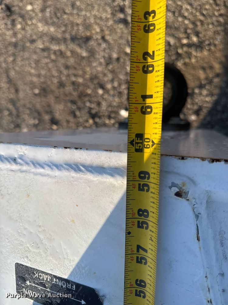 image for item EG2380 2016 Kalyn Siebert puller tensioner trailer
