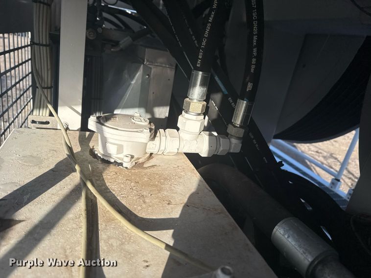 image for item EG2380 2016 Kalyn Siebert puller tensioner trailer
