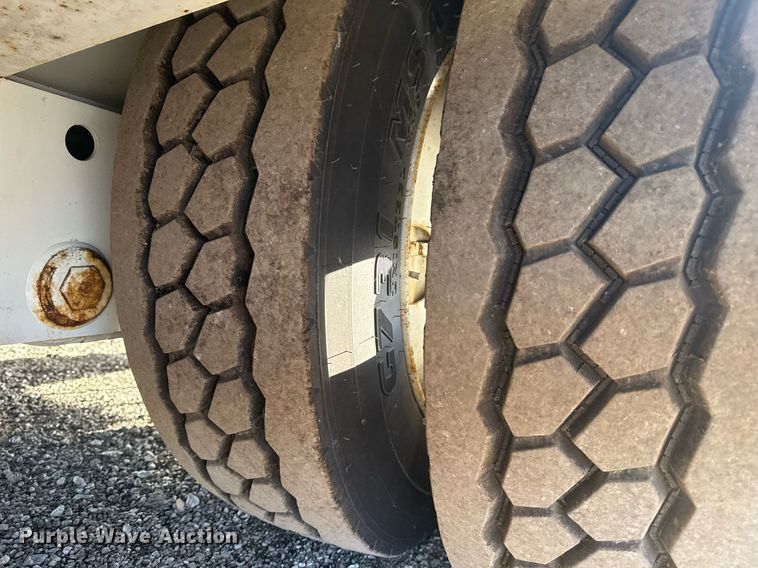 image for item EG2380 2016 Kalyn Siebert puller tensioner trailer