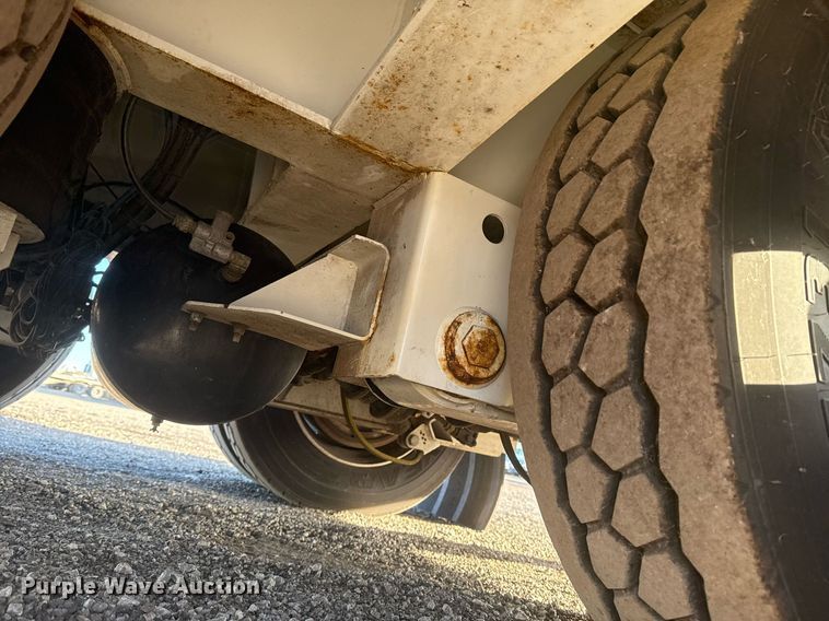 image for item EG2380 2016 Kalyn Siebert puller tensioner trailer