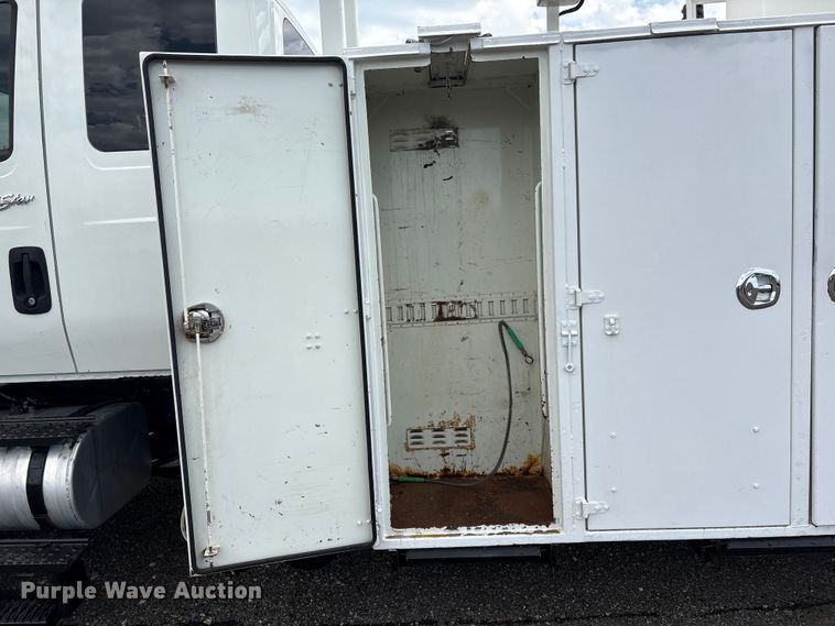 image for item EG9089 2009 International 7500 Crane Truck