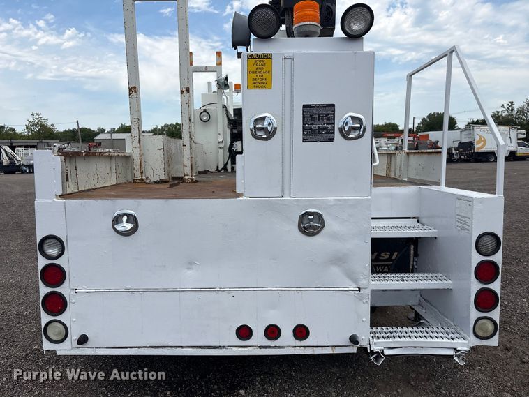 image for item EG9089 2009 International 7500 Crane Truck