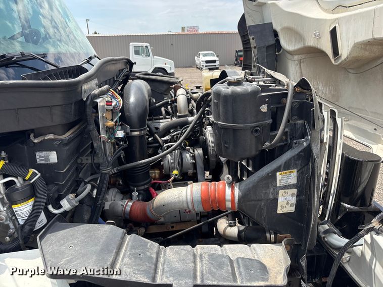 image for item EG9089 2009 International 7500 Crane Truck