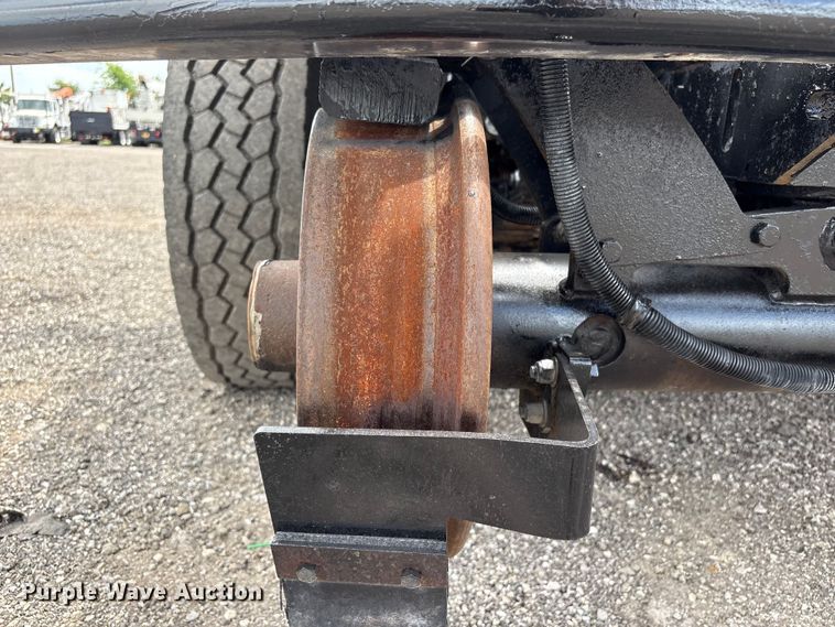 image for item EG9089 2009 International 7500 Crane Truck