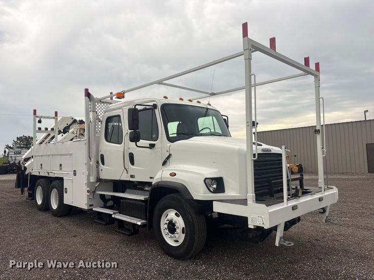 image for item EG9095 2013 Freightliner 114SD crane truck