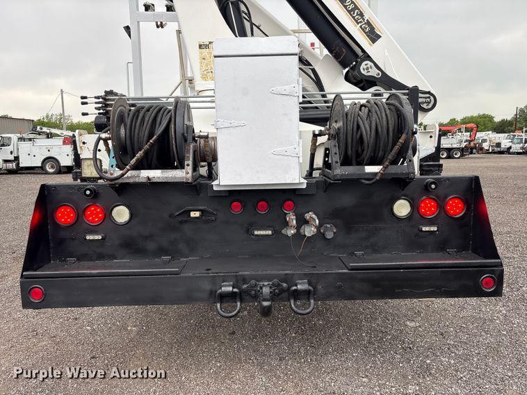 image for item EG9095 2013 Freightliner 114SD crane truck