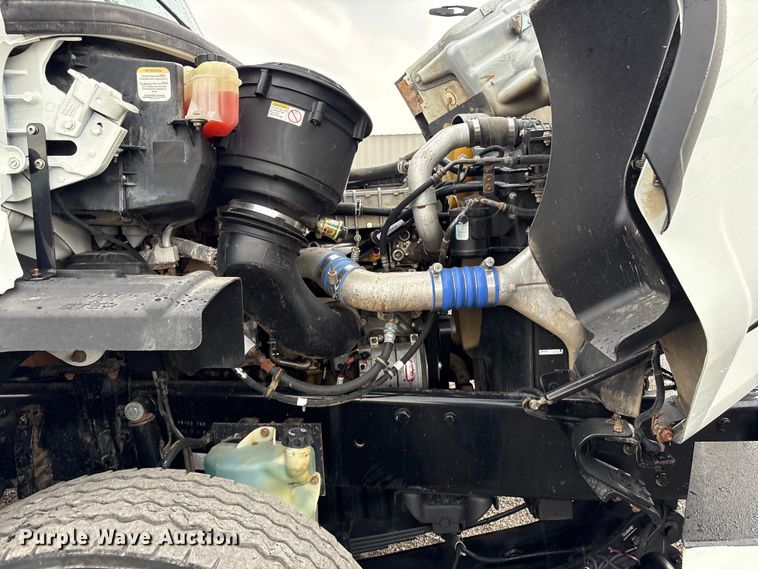 image for item EG9095 2013 Freightliner 114SD crane truck