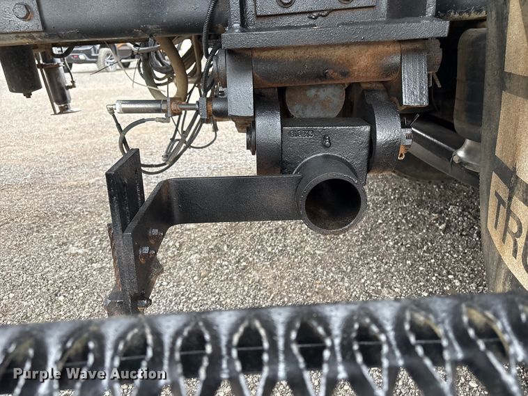 image for item EG9095 2013 Freightliner 114SD crane truck