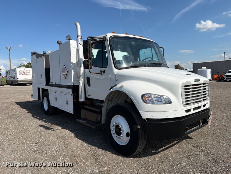 image for item EG9270 2012 Freightliner Business Class M2 fuel / lube truck