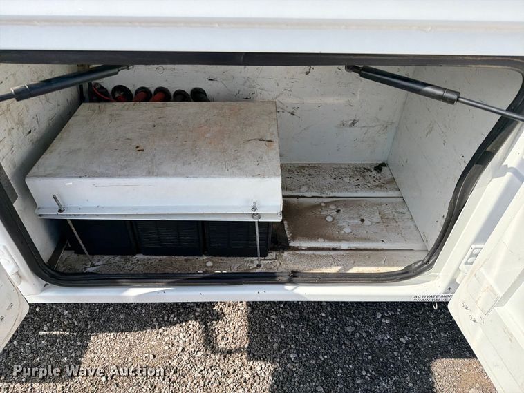 image for item EG9270 2012 Freightliner Business Class M2 fuel / lube truck