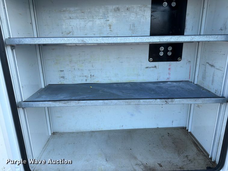 image for item EG9270 2012 Freightliner Business Class M2 fuel / lube truck