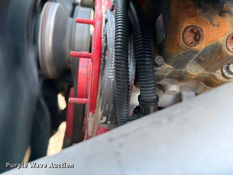 image for item EG9270 2012 Freightliner Business Class M2 fuel / lube truck