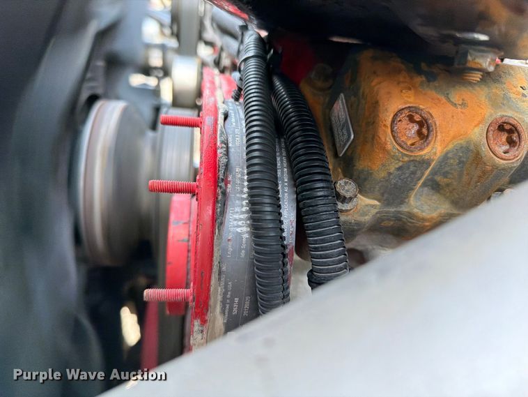 image for item EG9270 2012 Freightliner Business Class M2 fuel / lube truck