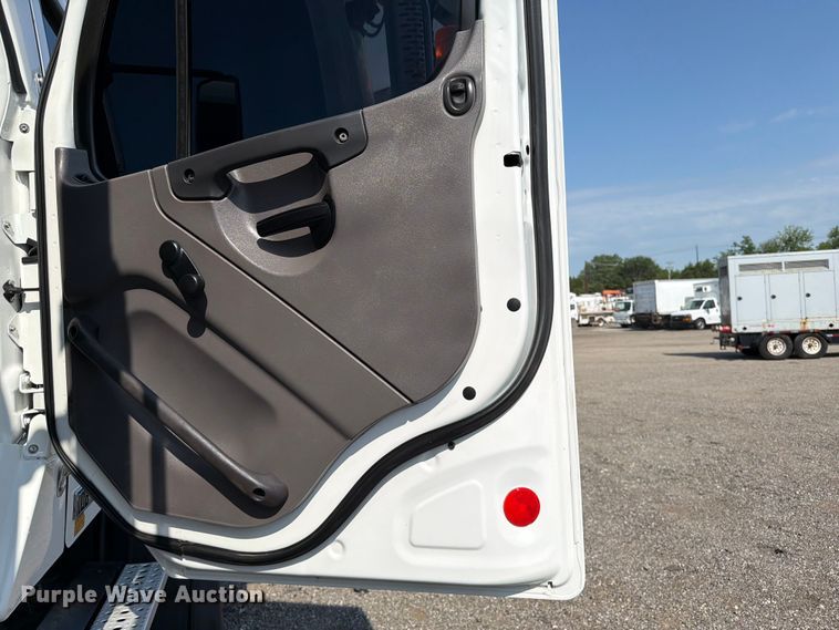 image for item EG9296 2016 Freightliner 108SD Crew Cab crane truck