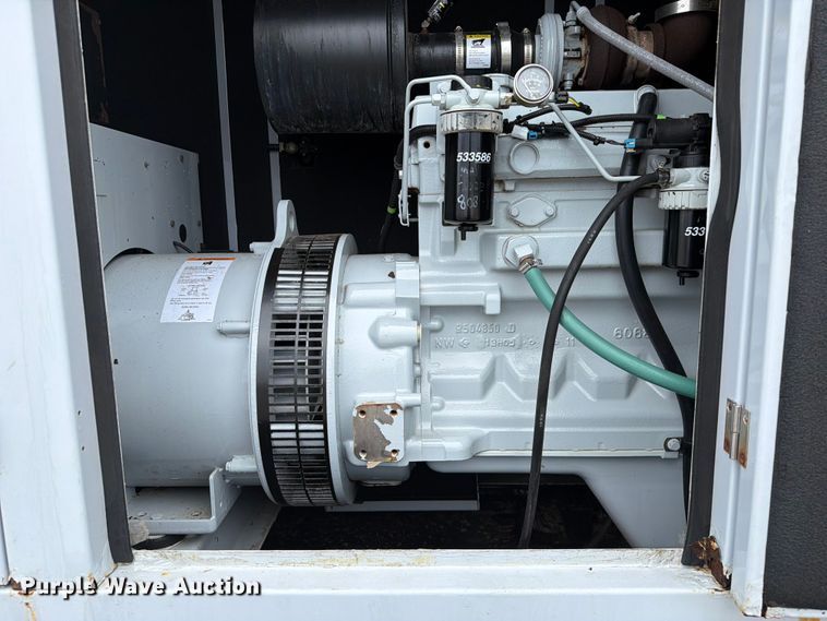 image for item EG9306 2005 Tramont Powertrak generator