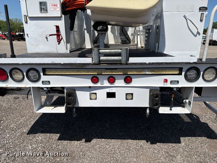 image for item EG9316 2015 Ford F650 Super Duty bucket truck