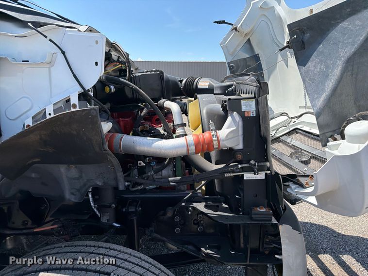 image for item EG9316 2015 Ford F650 Super Duty bucket truck