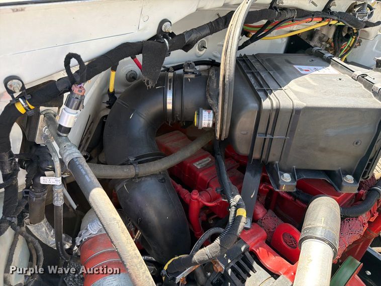 image for item EG9316 2015 Ford F650 Super Duty bucket truck