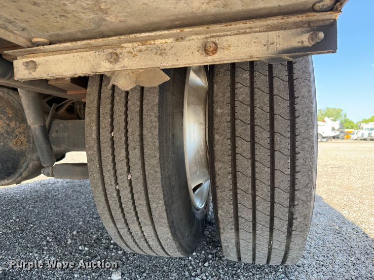image for item EG9316 2015 Ford F650 Super Duty bucket truck