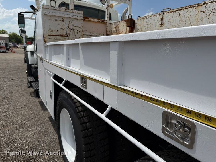 image for item EG9321 2008 International WorkStar 7500 Crew Cab crane truck