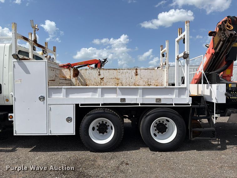 image for item EG9321 2008 International WorkStar 7500 Crew Cab crane truck