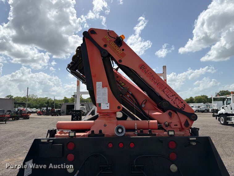 image for item EG9321 2008 International WorkStar 7500 Crew Cab crane truck