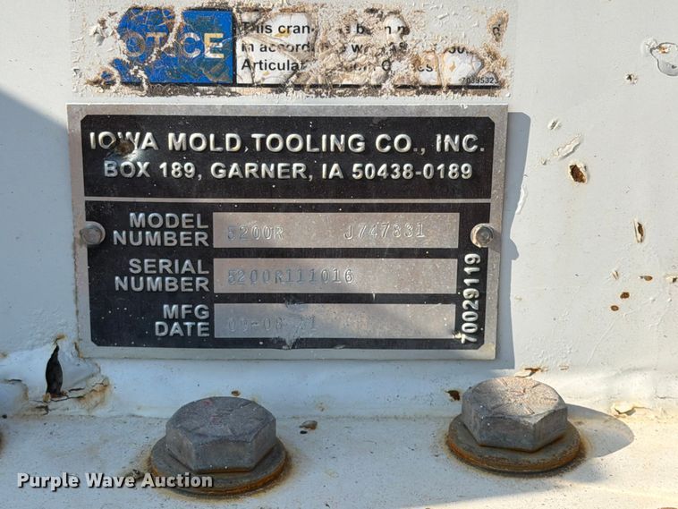 image for item EG9327 2012 Freightliner Business Class M2 Crew Cab crane truck
