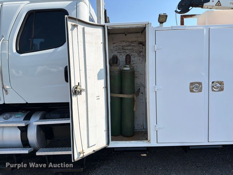 image for item EG9328 2013 Freightliner 108SD Crew Cab crane truck