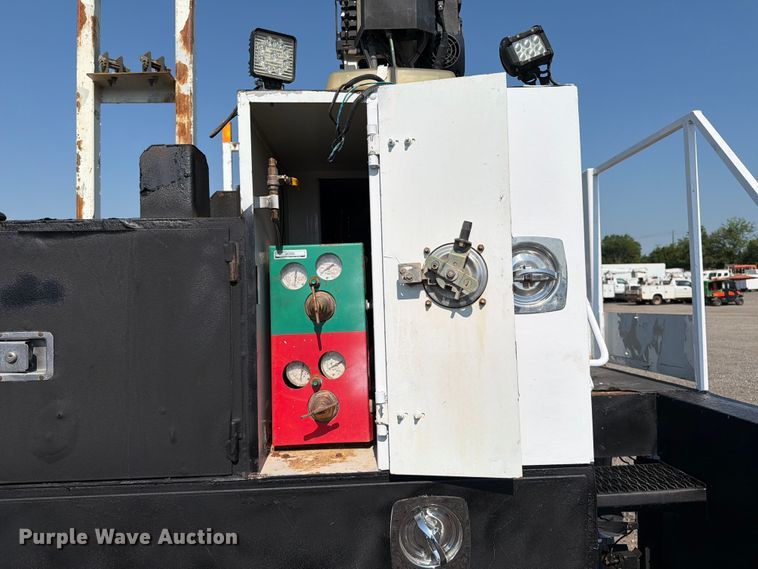 image for item EG9328 2013 Freightliner 108SD Crew Cab crane truck
