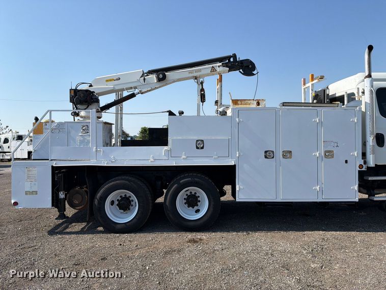 image for item EG9328 2013 Freightliner 108SD Crew Cab crane truck