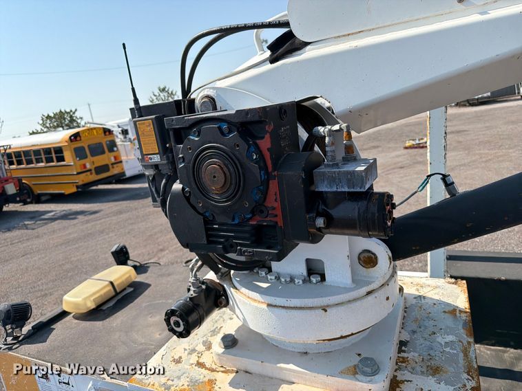 image for item EG9328 2013 Freightliner 108SD Crew Cab crane truck