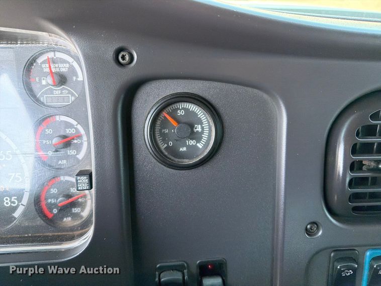 image for item EG9328 2013 Freightliner 108SD Crew Cab crane truck