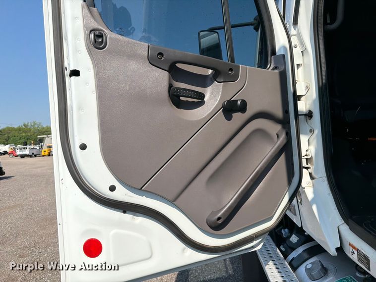 image for item EG9328 2013 Freightliner 108SD Crew Cab crane truck