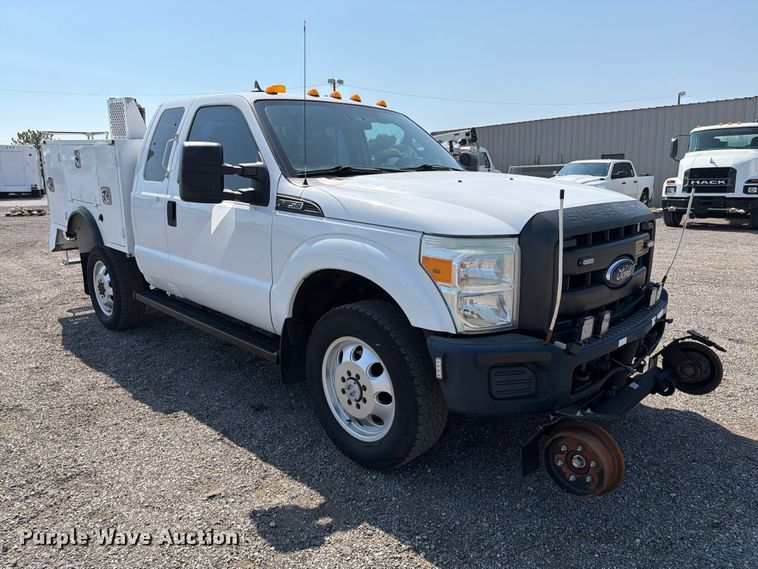 image for item EG9329 2014 Ford F250 Super Duty Ext. Cab utility bed pickup truck
