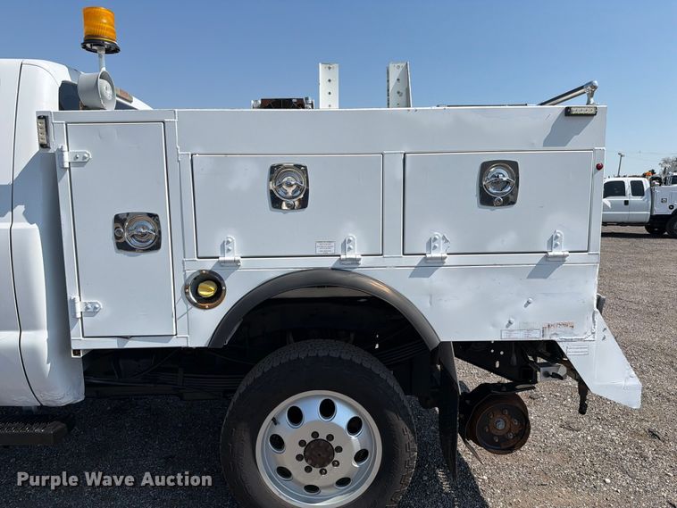 image for item EG9329 2014 Ford F250 Super Duty Ext. Cab utility bed pickup truck