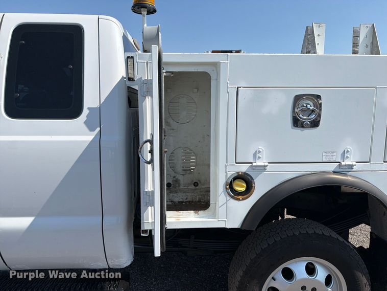 image for item EG9329 2014 Ford F250 Super Duty Ext. Cab utility bed pickup truck