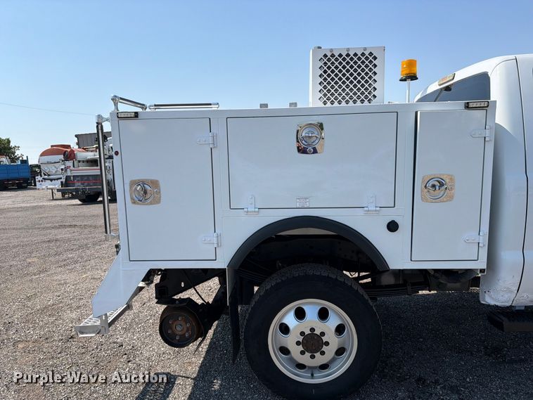 image for item EG9329 2014 Ford F250 Super Duty Ext. Cab utility bed pickup truck