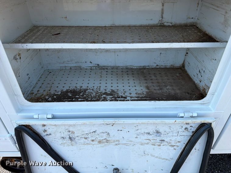 image for item EG9329 2014 Ford F250 Super Duty Ext. Cab utility bed pickup truck