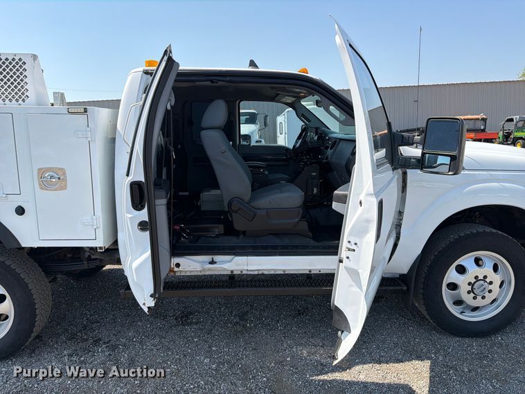 image for item EG9329 2014 Ford F250 Super Duty Ext. Cab utility bed pickup truck