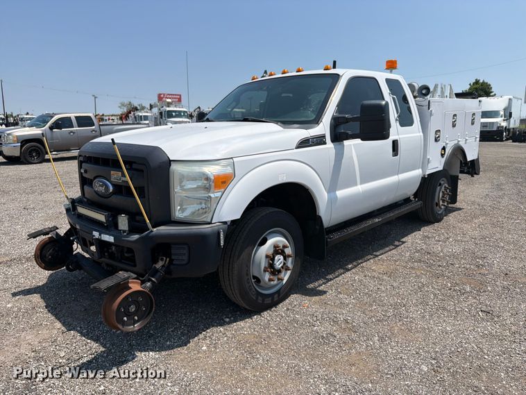 2014 Ford F250 Super Duty Ext. Cab utility bed pickup truck