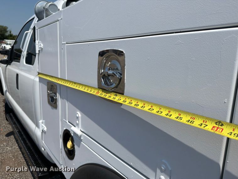 image for item EG9330 2014 Ford F250 Super Duty Ext. Cab utility bed pickup truck
