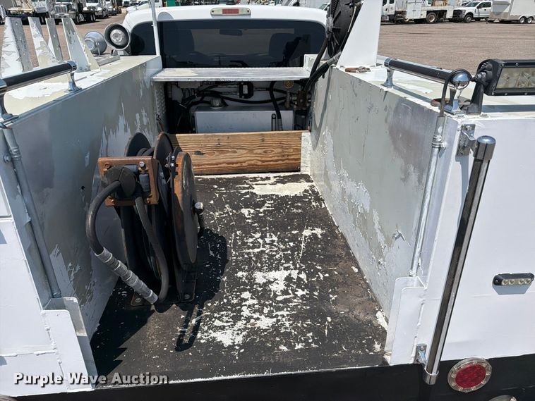 image for item EG9330 2014 Ford F250 Super Duty Ext. Cab utility bed pickup truck