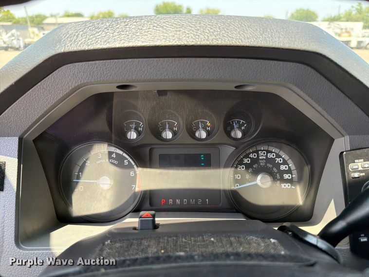 image for item EG9330 2014 Ford F250 Super Duty Ext. Cab utility bed pickup truck