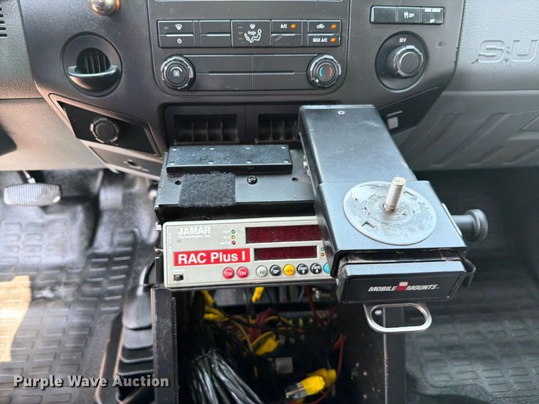 image for item EG9330 2014 Ford F250 Super Duty Ext. Cab utility bed pickup truck