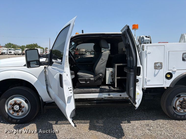 image for item EG9330 2014 Ford F250 Super Duty Ext. Cab utility bed pickup truck
