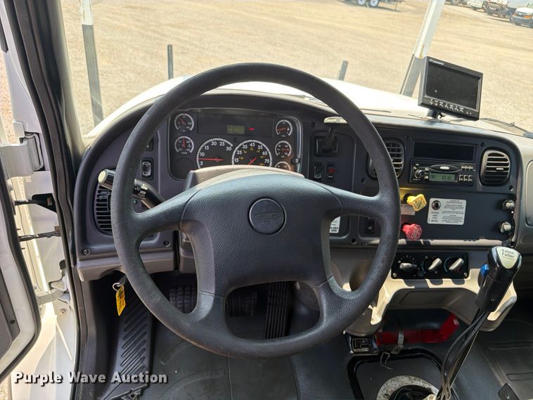 image for item EG9333 2007 Freightliner Business Class M2 Crew Cab crane truck