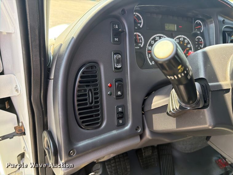 image for item EG9333 2007 Freightliner Business Class M2 Crew Cab crane truck
