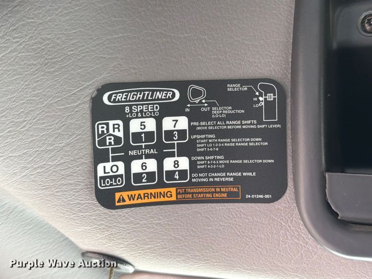 image for item EG9333 2007 Freightliner Business Class M2 Crew Cab crane truck